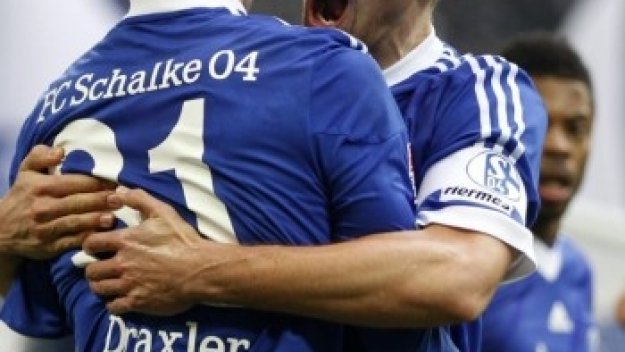 Официално: Шалке преподписа с капитана си за още 3 сезона