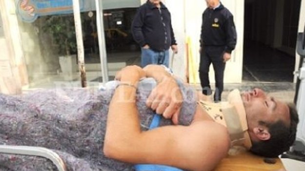 Защитник на Наполи оцеля в катастрофа