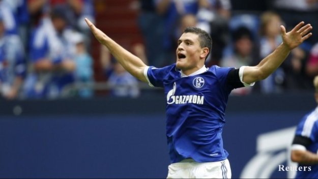 Четири английски клуба искат грък от Шалке