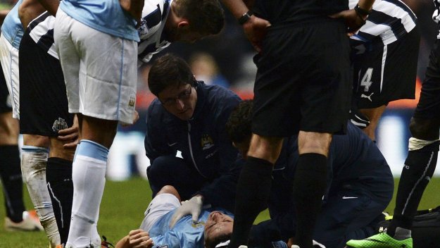 Самир Насри се размина с операция