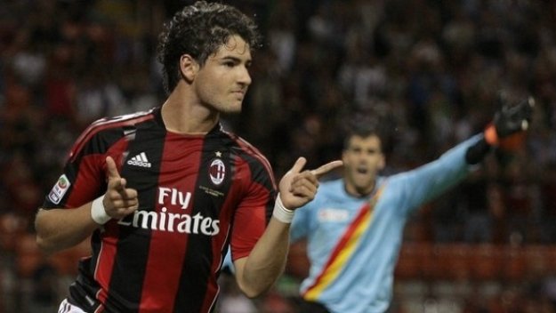 Бум-Бум Милан! 4:0 в чест на Ибра