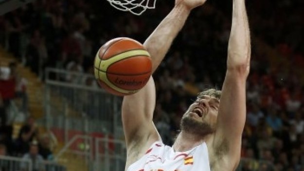 Испанците пречупиха Китай в последната част