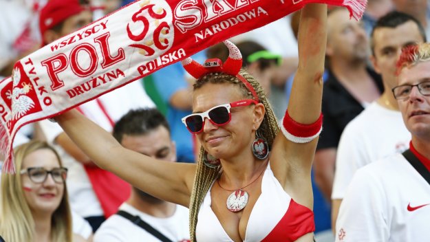 Евро 2016: Жени говорят за футбол, ден 24