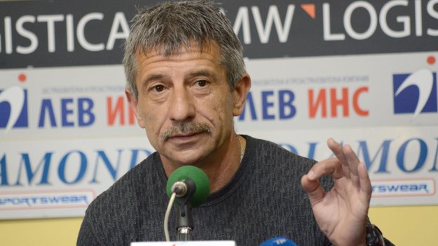 И Ради Здравков скочи на Стойчо