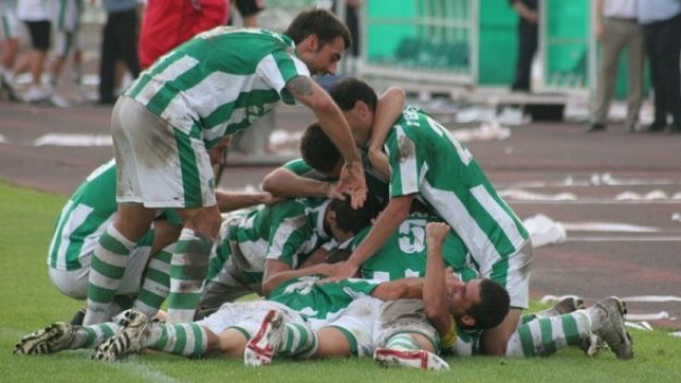 Берое разби с 3:0 Спартак Пловдив