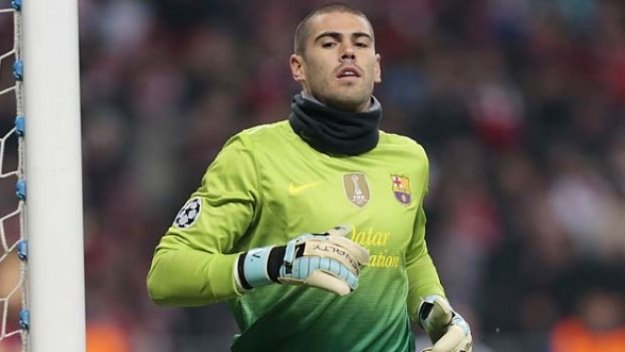 В Каталуния: Валдес спаси Барса