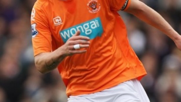 Йън Холоуей: Чарли Адам струва близо 35 милиона паунда