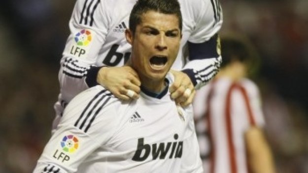 Роналдо стигна 50 гола за сезона