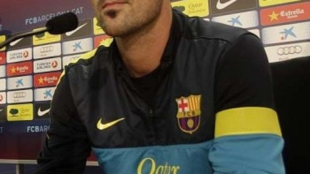 Вия иска титулярно място до Коледа