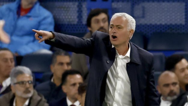 Жозе Моуриньо изригна: Махайте ВАР!