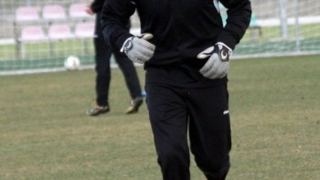 Кокала изгони Караджов от Локо Пловдив