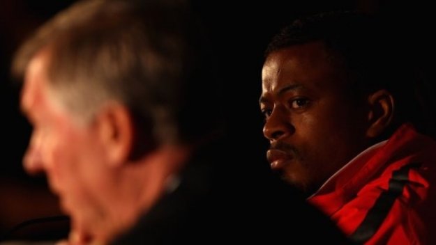 Евра призна: Фърги ме убеди да остана в Юнайтед