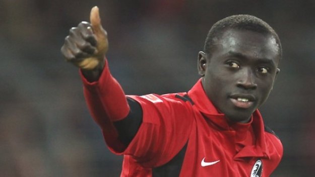 Арсенал си хареса звездата на Фрайбург