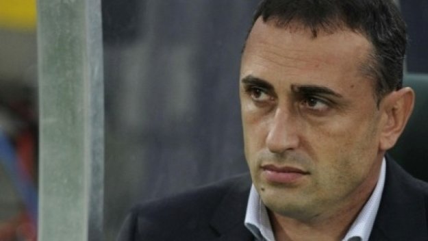В Кипър продължават да хвалят Петев