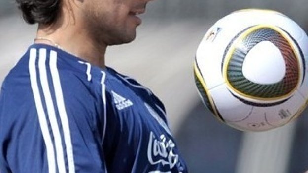 Фиорентина цака Лацио за Санта Крус