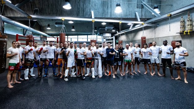  Първият по рода си SENSHI лагер с покани започна