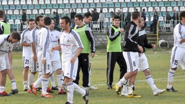 Нападателното дуо на Славия на 70 години