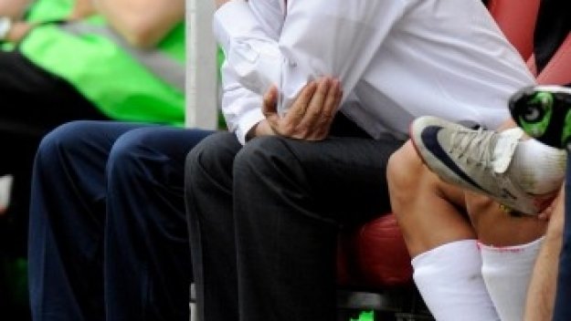 Газидис: Венгер няма да бъде уволнен