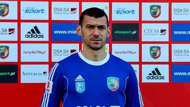 Бивш на ЦСКА ще спасява кариерата си в Пирин