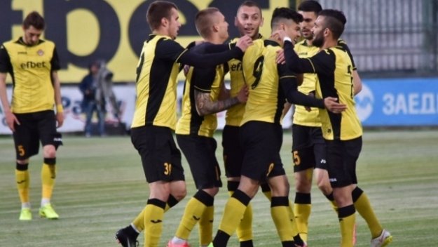 И Ботев Пловдив се прицели в Топ 3 на България