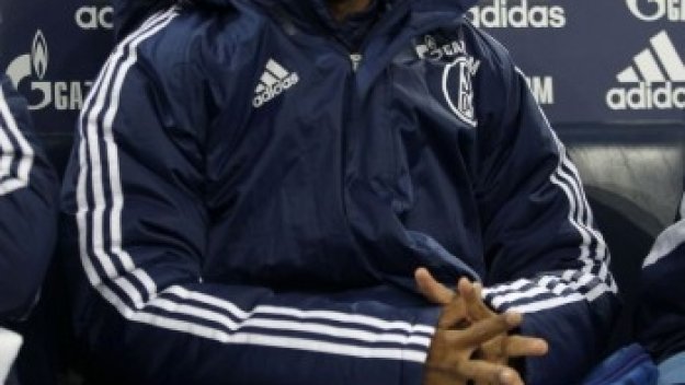 Гладбах купи Рафаел