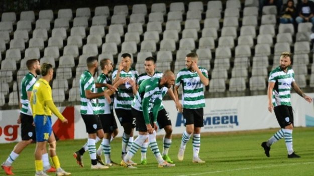 chernomorepfc.bg