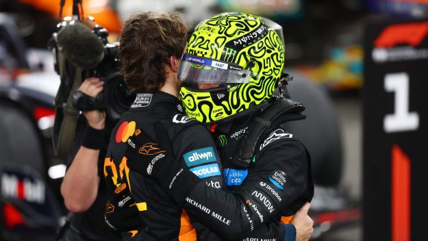 Пиастри и останалите също поздравиха Норис