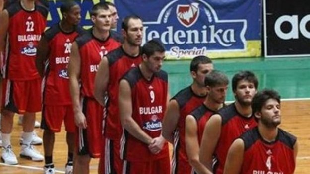 Връщат баскетболистите в Правец, София ги разсейва