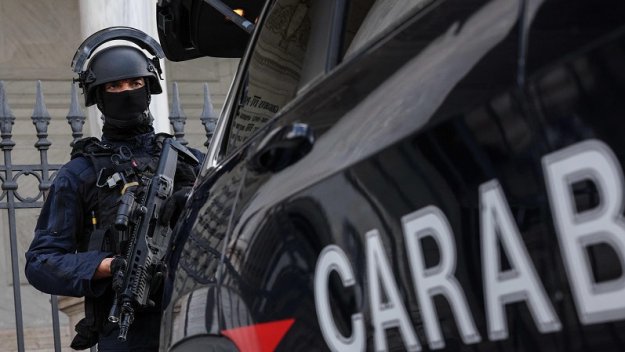 Съдебен контрол за италиански клуб заради връзки с мафията