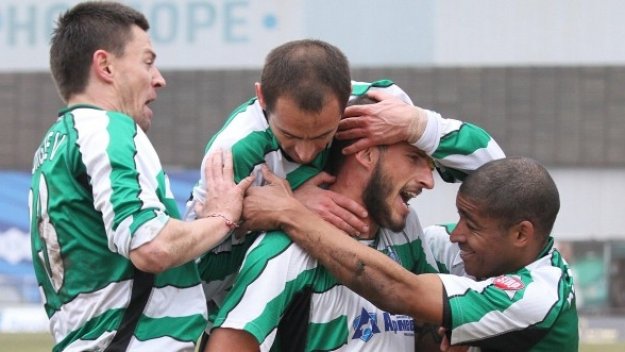 Черно море иска от БФС да бие шута на Антон Генов