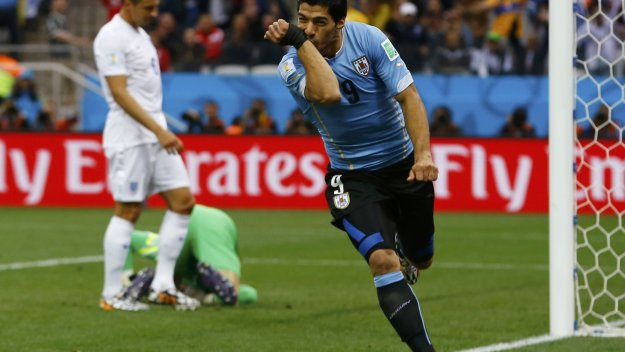 Трансферът на Суарес не е достатъчен за Барса