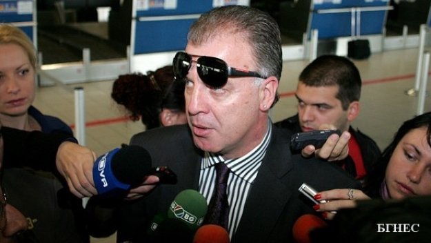 Наско Сираков без морал - отказа да хвърли оставка