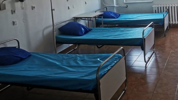 Над 3100 души са в болница с коронавирус, 7,43% са новите случаи