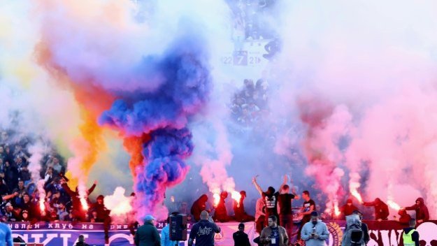 Феновете на Левски изкупиха билетите за Вечното дерби