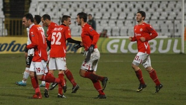 ЦСКА глобява биещи се футболисти с по 10 бона