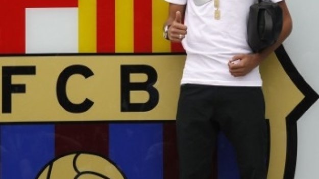 Иниеста и Алвеш хвалят Неймар