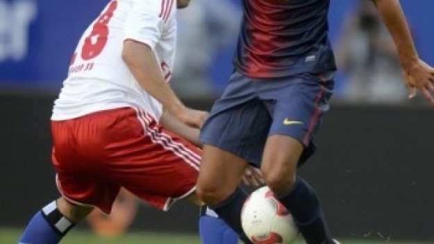 Барса чака 6 милиона евро от Афелай