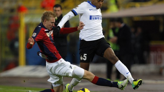 Интер изпусна Болоня