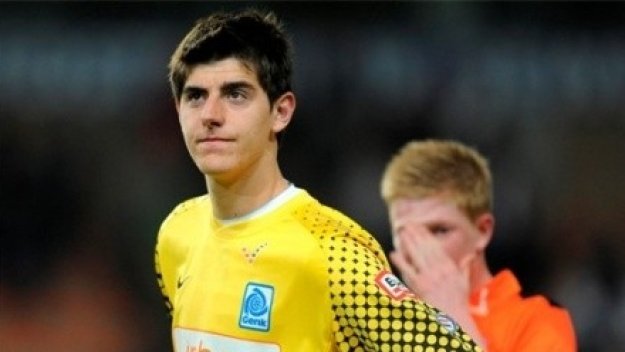 Челси праща Куртоа под наем в Атлетико Мадрид