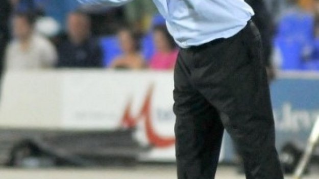 Вили Вуцов &quot;спъна&quot; бившите си отбори в &quot;А&quot; група за кръга