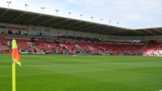 Отложиха Блекпул - Ливърпул