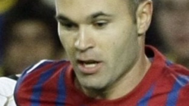 Луис Фернандес: Иниеста е по-добър от Меси и Кристияно Роналдо