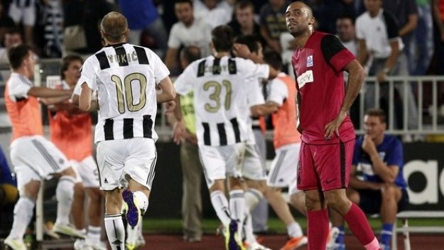 Генк изхвърли Партизан и Иван Иванов от Шампионската лига