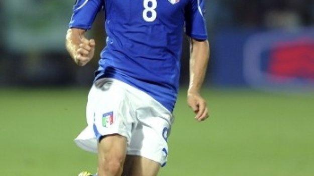 Милан готви оферта за Клаудио Маркизио