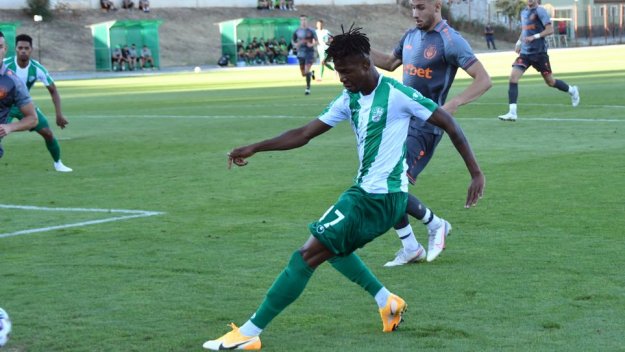 Берое удари с 2:1 Хебър