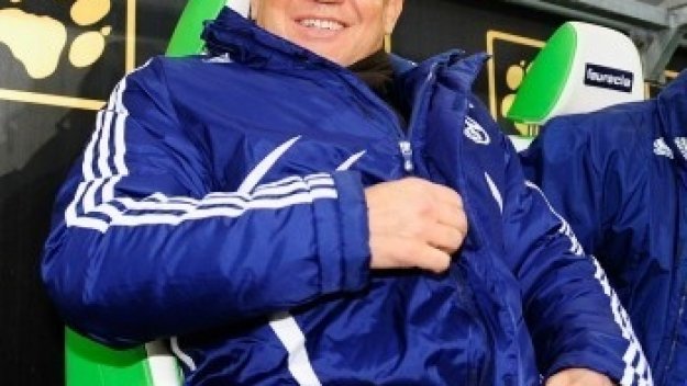 Шалке ще събаря Лион от върха