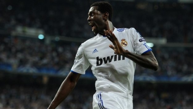 Адебайор: В Сити се подиграват с мен