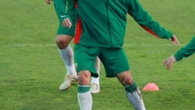 Дик Адвокаат разочарован от лошата физическа форма на Манолев