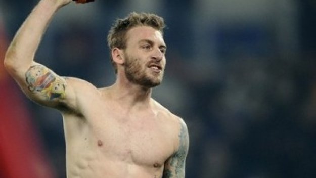 Ман Сити дава 30 млн. за Де Роси