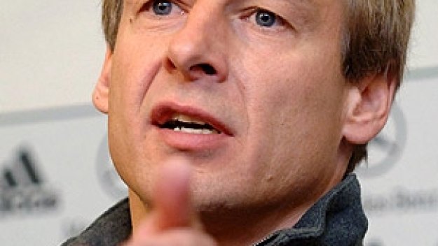 "Билд" стартира подписка за оставането на Клинсман